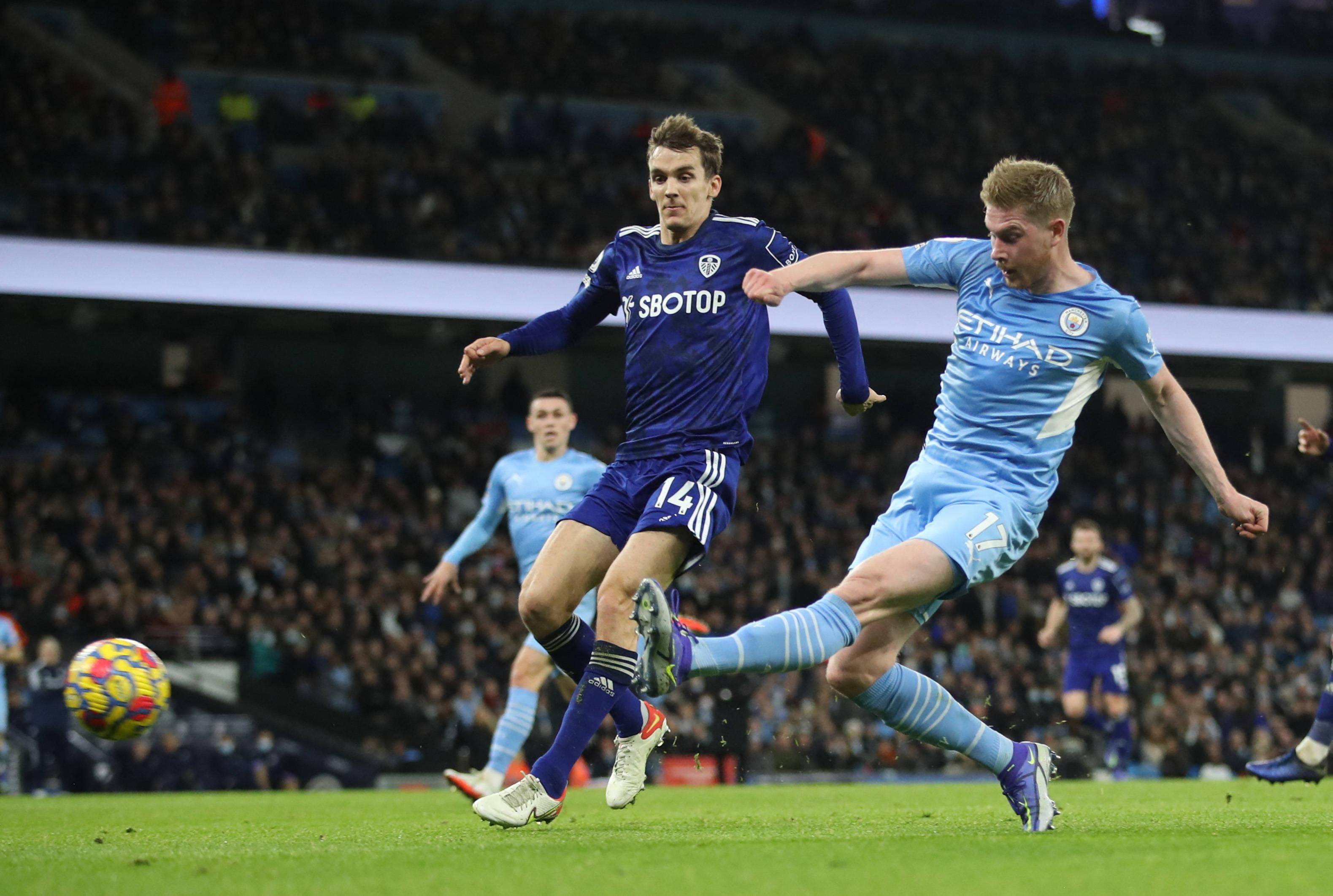 冲上热搜!44岁男星,官宣结婚.