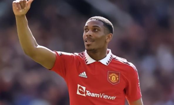 印裔港人狄龍請纓擔任領跑員　助視障跑手梁小偉挑戰撒哈拉馬拉松.